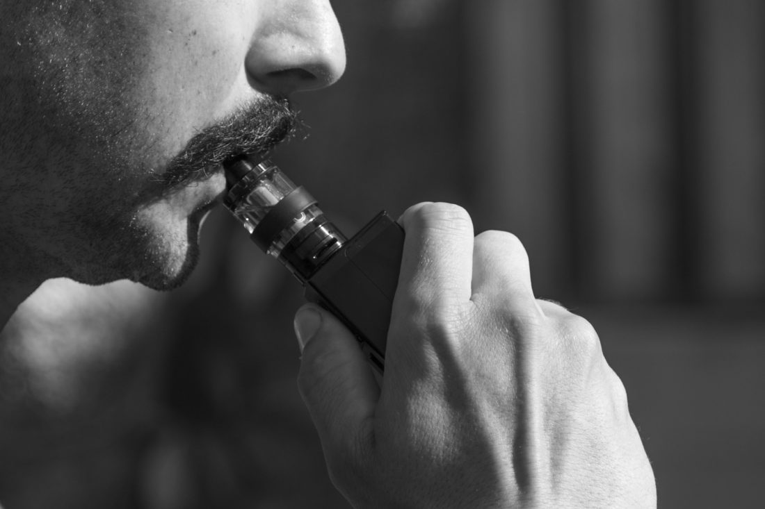5 Proper Vaping Techniques And Tricks To Have You Vaping Like A Pro Lives On